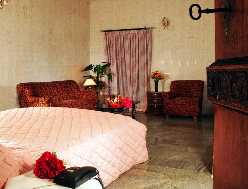Delux Cottages · 12 keys · ₹5,000 / night + 5% GST